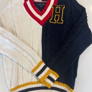 Tommy Hilfiger Navy and White Cable Knit Sweater